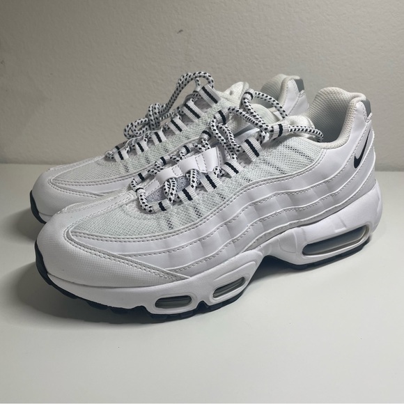 Sneaker Shoes Air Max 95 Oreo NEW NIKE Air Max 95 White Black Mens